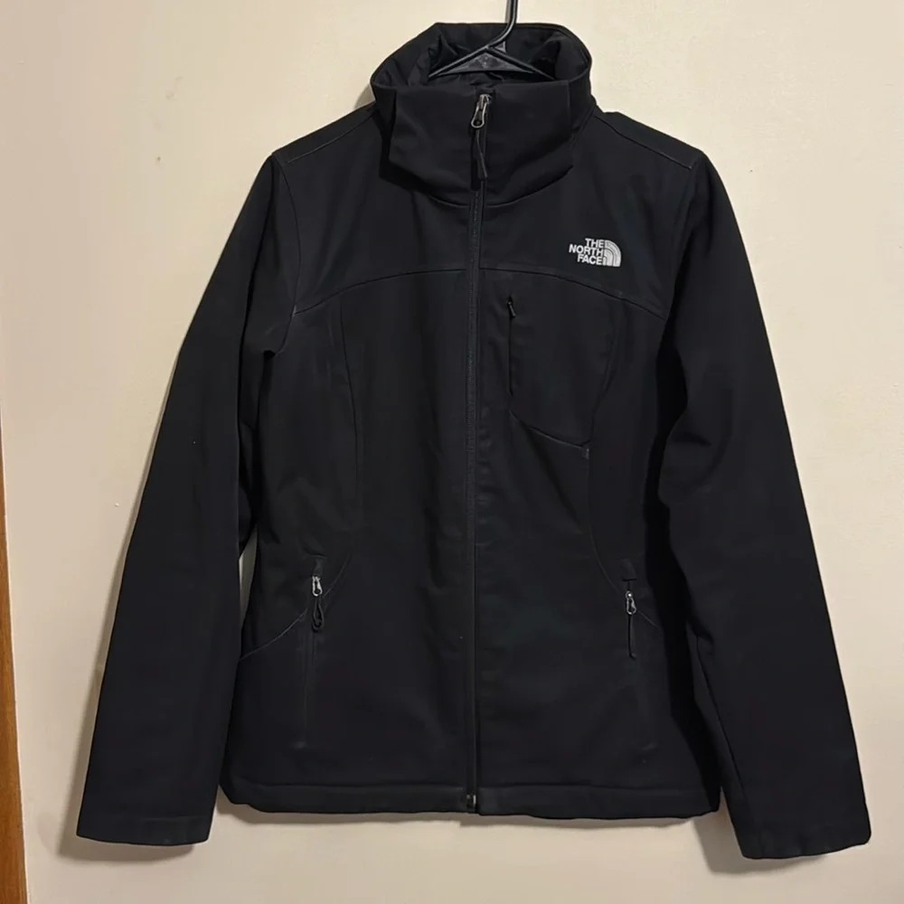Th North Face Jacket in size small - Picture 1 of 4